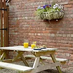 The Granary Semesterbostad *